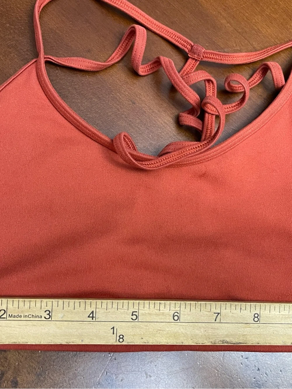 Gilly Hicks light support